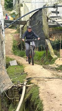 🚴 Vu Lan Cycling Journey to Linh Phuoc Pagoda